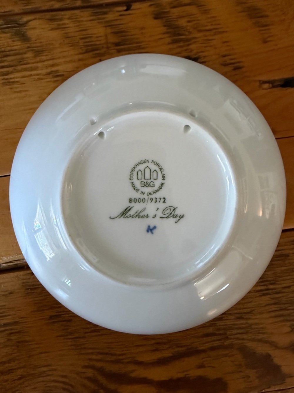 VTG Copenhagen Porcelain
Mothers Day Plate 1972 Cobalt Blue
Mare & Colt - Picture 2 of 2